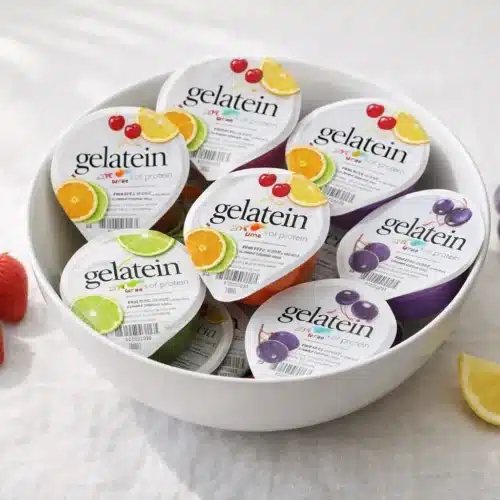 High Protein Gelatin Cups Recipe: Smooth, No-Lump Method 3 High protein gelatin cups on a white table